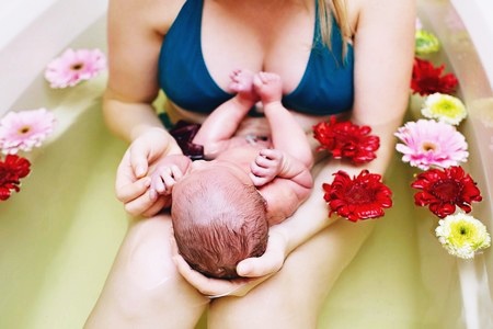 Новорождённый