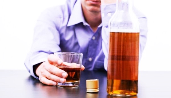Алкоголик