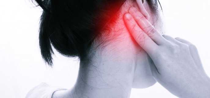 Почему за ухом появляются болевые ощущения