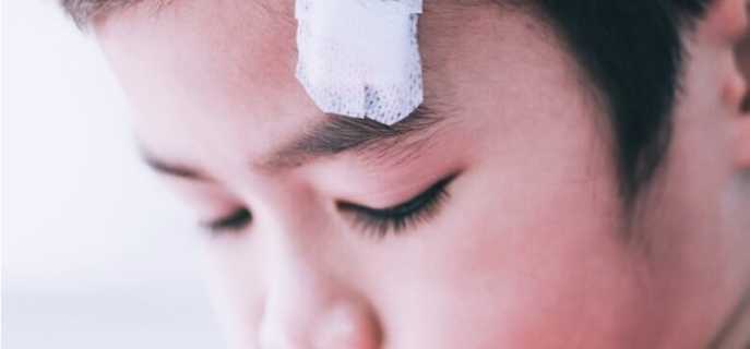 Что делать при появлении шишки на голове вследствие удара