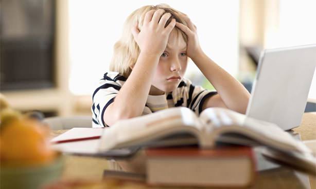 У ребенка стресс от учебы