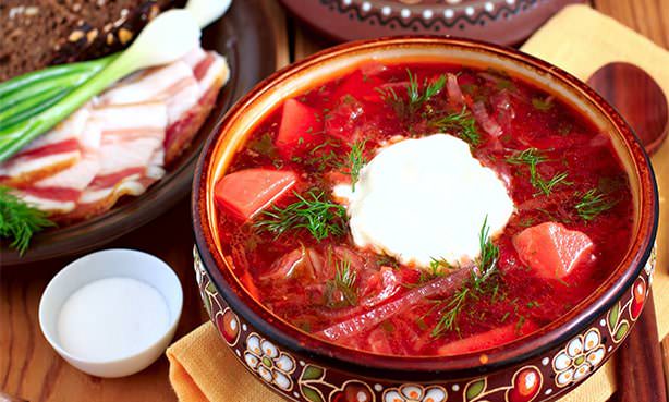 Ложка сметаны в борще