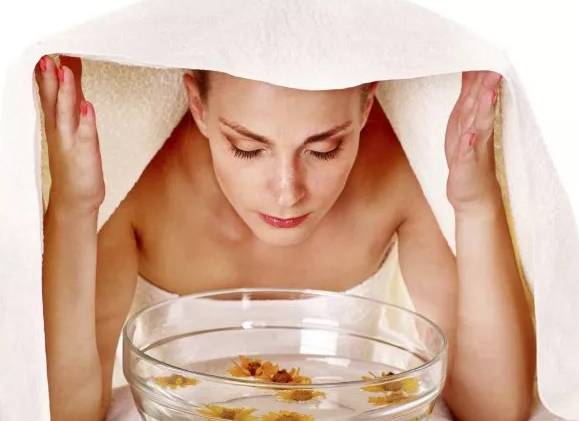 Лопнул сосуд в глазу причины, что делать и как лечить