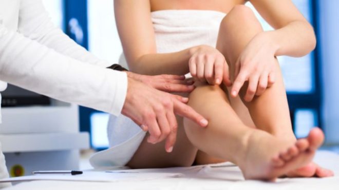 осмотр врачом пациента