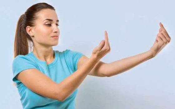 Лопнул сосуд в глазу причины, что делать и как лечить