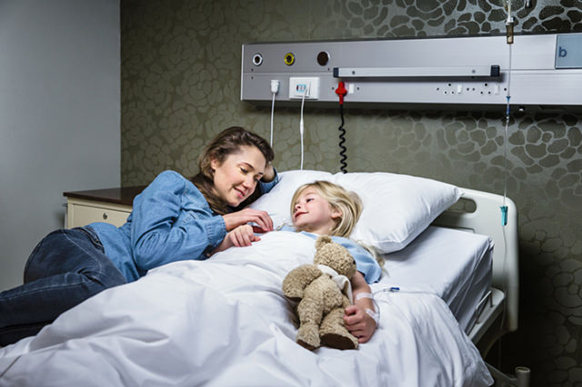 Повышенный и пониженный уровень сегментоядерных нейтрофилов в крови у ребенка. Причины и лечение